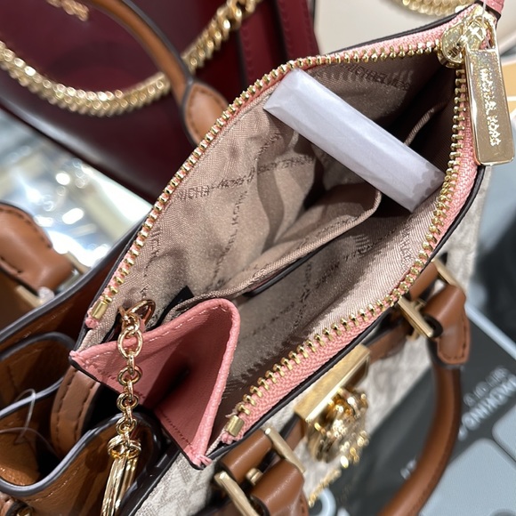 MICHAEL KORS SMALL TOP ZIP COINPOUCH WITH ID CARD CASE WALLET 
PRIMROSE 
NWT - Picture 9 of 16